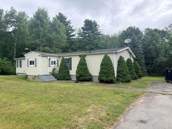 249 School Street , Berwick, ME 03901