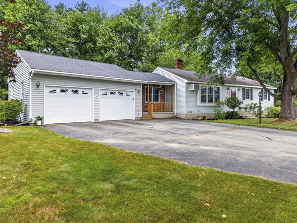 11 Lina Avenue , Saco, ME 04072