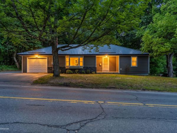71 Enfield Road , Lincoln, ME 04457