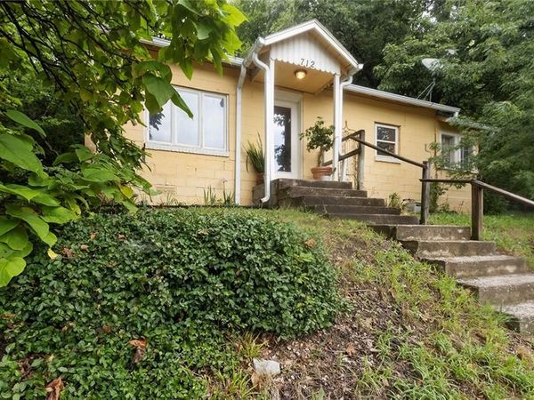 712 Isley Boulevard, Excelsior Springs, MO 64024