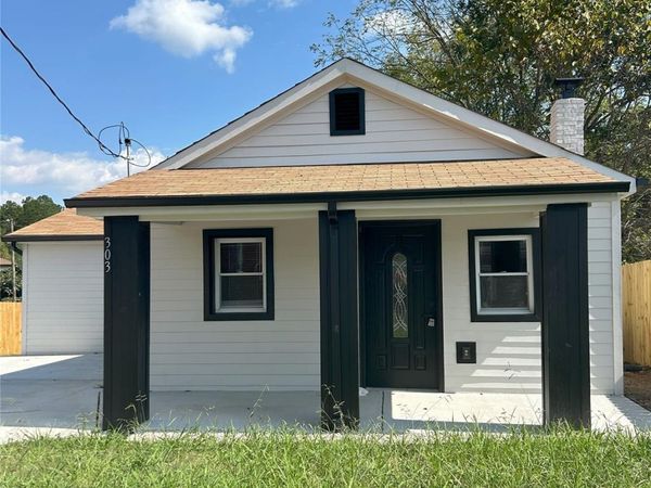 303 S Main Street , Catawba, NC 28609