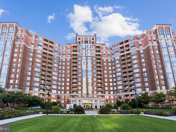 5809 NICHOLSON LANE , Unit 109, ROCKVILLE, MD 20852
