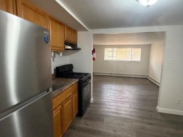 6016 N WARNOCK STREET , Unit E, PHILADELPHIA, PA 19141