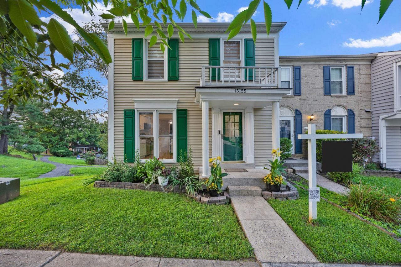 13125 Country Ridge Drive, Germantown, MD 20874 Main Photo