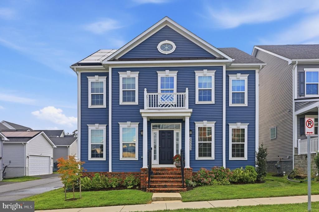 22000 MOORHEN STREET, CLARKSBURG, MD 20871