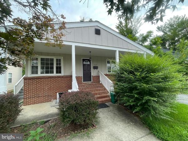 5104 ROANOKE PLACE , COLLEGE PARK, MD 20740