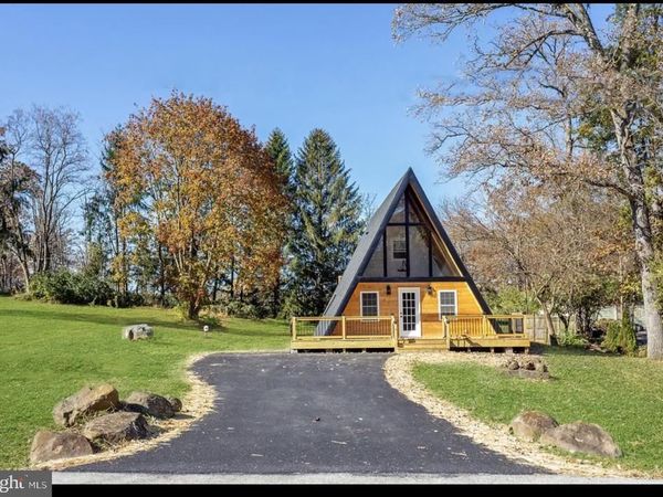 231 LAKE MEADE DRIVE, EAST BERLIN, PA 17316