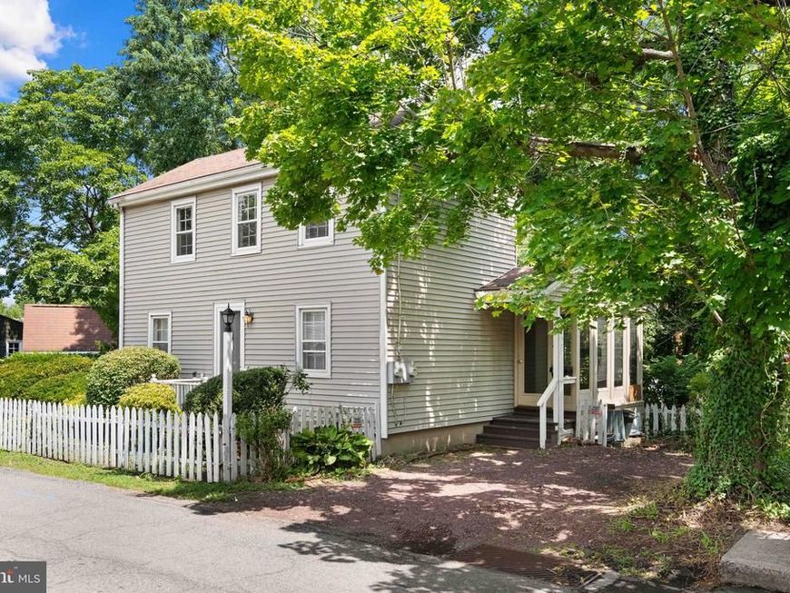 40 S Canal Street , Yardley, PA 19067 Main Photo
