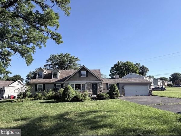 213 LUFF LANE , WARMINSTER, PA 18974