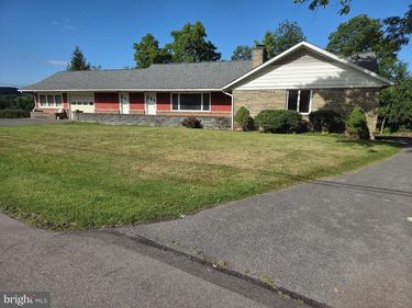1215 SYLVAN CIRCLE , BELLEFONTE, PA 16823