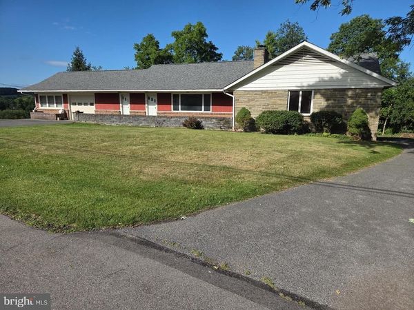 1215 SYLVAN CIRCLE , BELLEFONTE, PA 16823