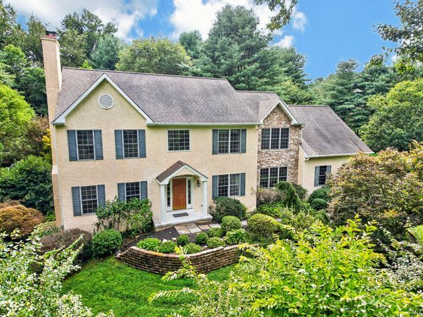 1084 KAOLIN ROAD , KENNETT SQUARE, PA 19348