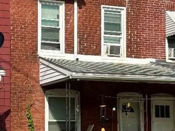 16 PENNSYLVANIA AVENUE , COATESVILLE, PA 19320