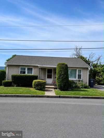 2500 S 2ND STREET , STEELTON, PA 17113