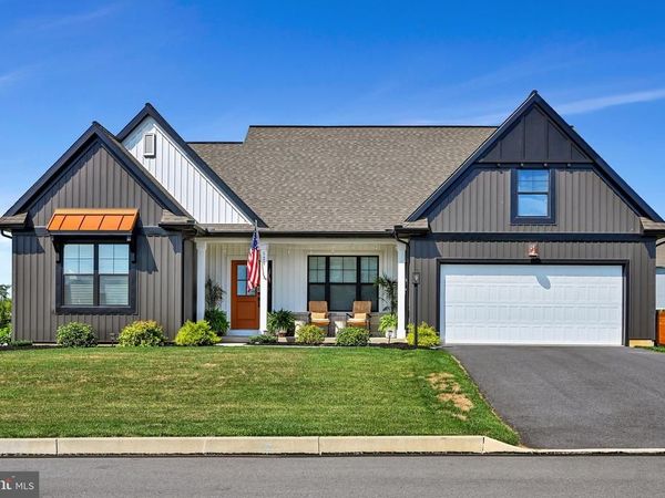 129 PRINCETON PLACE, LEBANON, PA 17042
