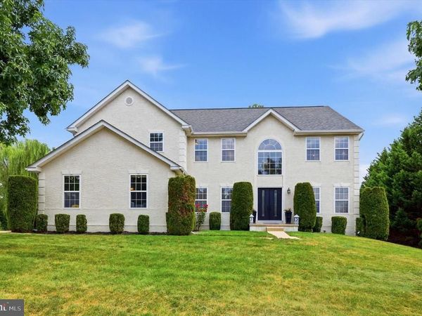 15 SPRINGFIELD DRIVE , COLLEGEVILLE, PA 19426