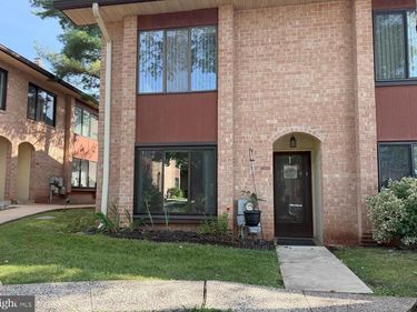 805 STONYBROOK, Unit 805, NORRISTOWN, PA 19401