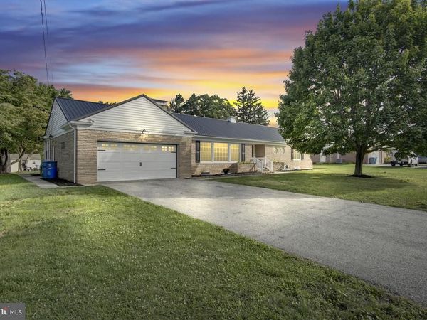 5631 LISCHEYS CHURCH ROAD , SPRING GROVE, PA 17362