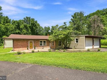 3534 WOODBURN ROAD, ANNANDALE, VA 22003