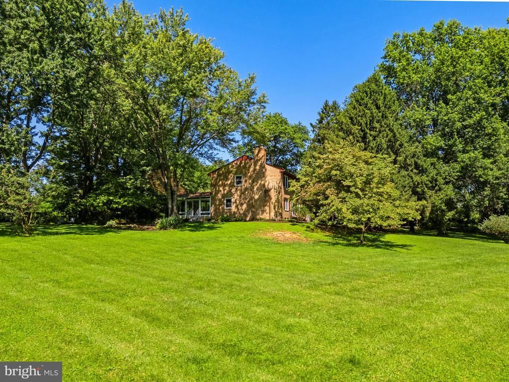 16318 Hidden Meadow Lane, Hamilton, VA 20158 Main Photo