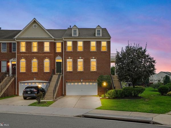 22585 WELBORNE MANOR SQUARE, ASHBURN, VA 20148