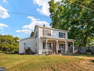 5093 JOHN MARSHALL HIGHWAY , STRASBURG, VA 22657