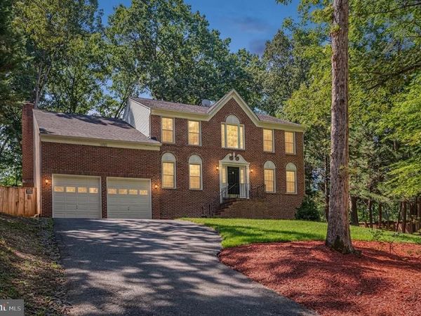 2011 VICTORIA DRIVE, STAFFORD, VA 22554