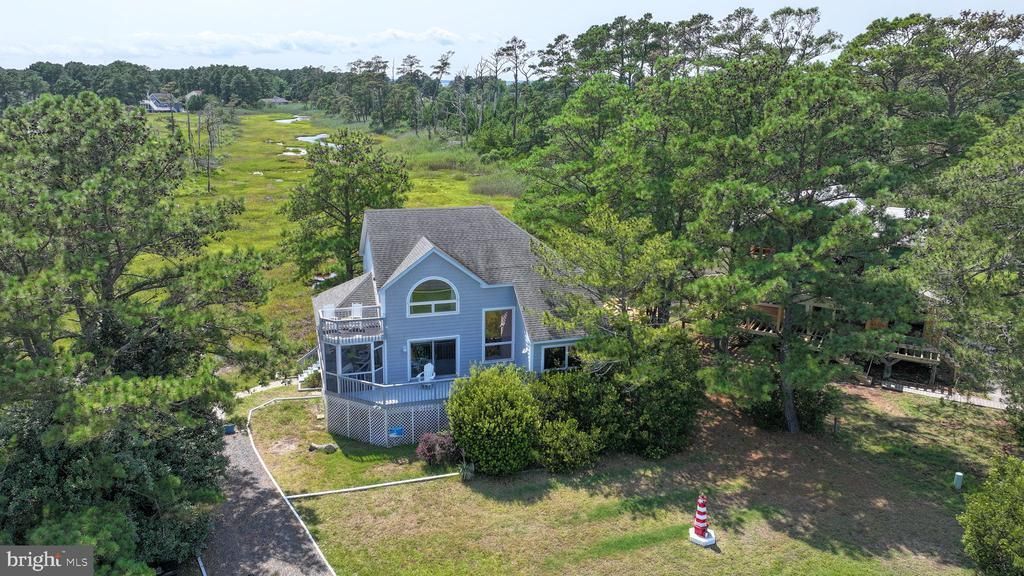 5466 Amrien Circle Drive, Chincoteague Island, VA 23336 Main Photo