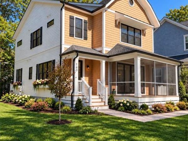 143 HENLOPEN AVENUE, REHOBOTH BEACH, DE 19971