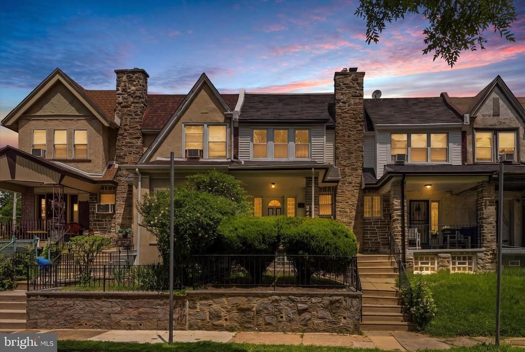 1743 W COLONIAL STREET , PHILADELPHIA, PA 19126