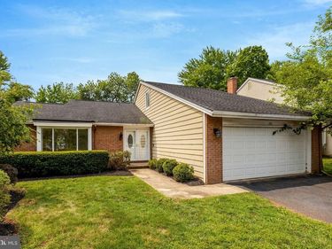 105 KALE AVENUE, STERLING, VA 20164