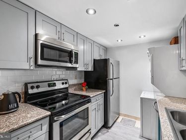 5911 EDSALL ROAD , Unit 608, ALEXANDRIA, VA 22304