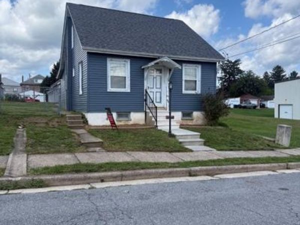 237 S FRANKLIN STREET, BOYERTOWN, PA 19512