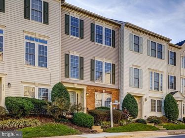 5820 PEARSON LANE, ALEXANDRIA, VA 22304