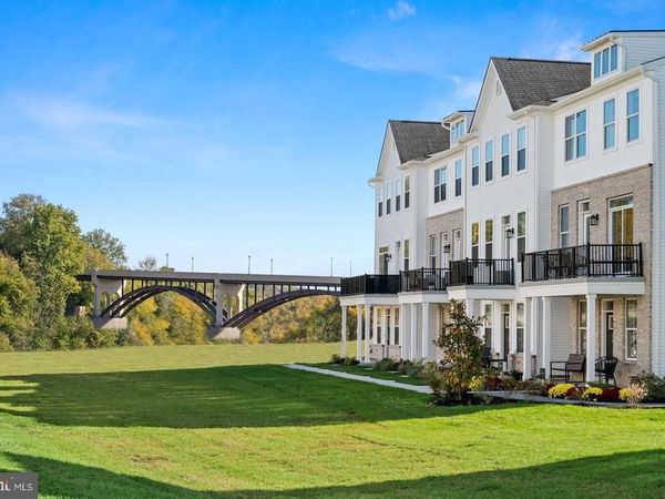 923 ANVIL COURT, PHOENIXVILLE, PA 19460