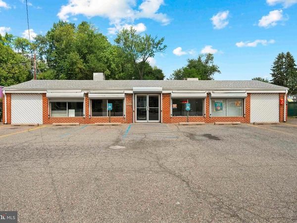 3510 BRISTOL PIKE, BENSALEM, PA 19020