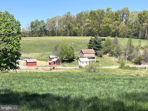 5048 HILDEBRAND ROAD , GLEN ROCK, PA 17327