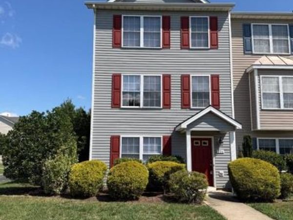 206 WEATHERVANE DRIVE, WINCHESTER, VA 22602