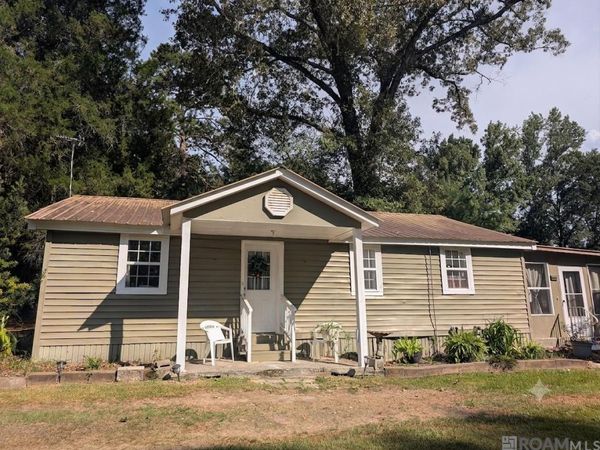 2733 Carolyn Sue Dr, Jackson, LA 70748