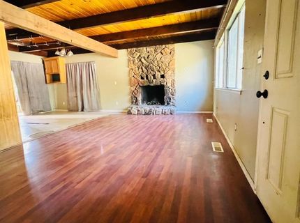 1100 E San Bernardino Ave, South Lake Tahoe, CA 96150 Photo