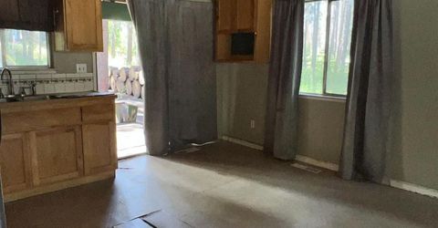 1100 E San Bernardino Ave, South Lake Tahoe, CA 96150 Photo