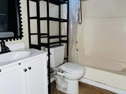 1100 E San Bernardino Ave, South Lake Tahoe, CA 96150 Photo