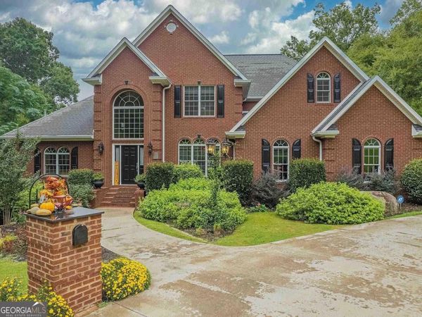 1818 Stoney Crest Drive, Elberton, GA 30635