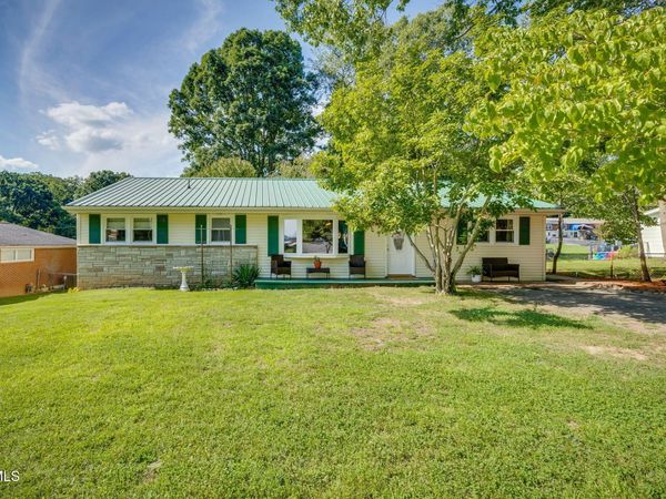 413 Holly Street, Mount Carmel, TN 37645