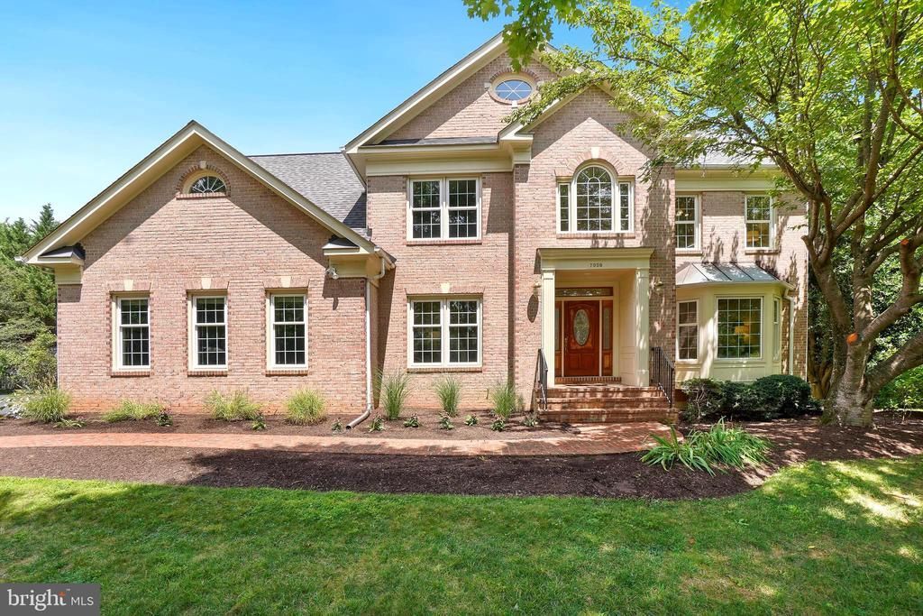 7009 CASHELL MANOR COURT , ROCKVILLE, MD 20855