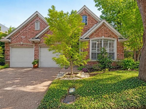 3785 Park Place, Addison, TX 75001