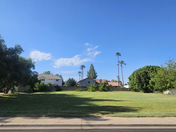 1733 E Elmwood Street, Unit 41, Mesa, AZ 85203