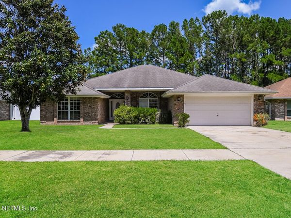 2125 PINE TREE Lane, Middleburg, FL 32068