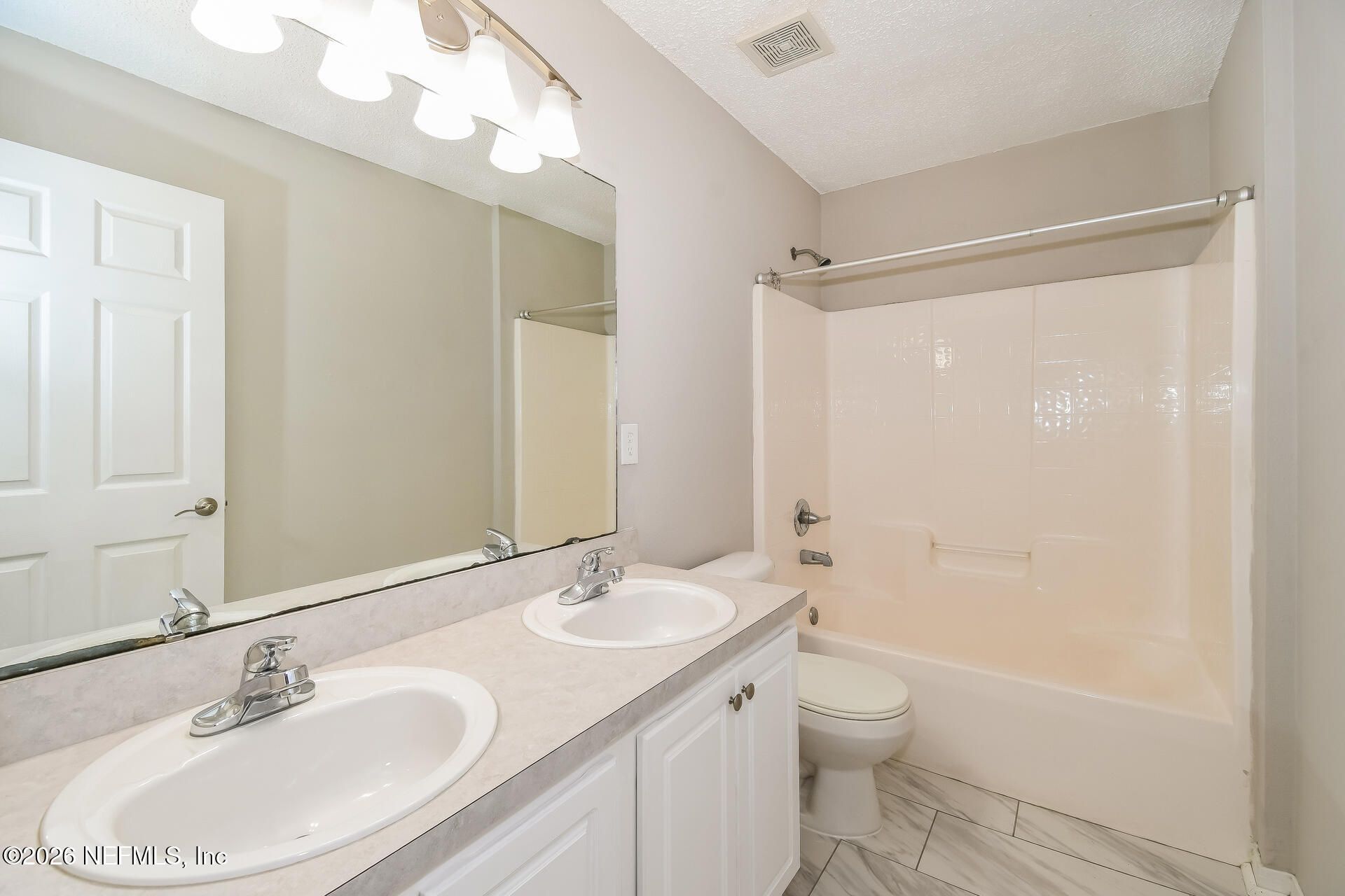 2125 Pine Tree Lane, Middleburg, FL 32068 Photo
