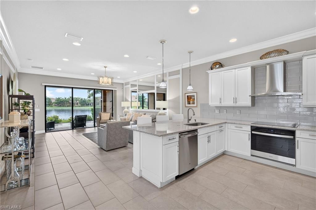 11957 Five Waters Cir, Fort Myers, FL 33913 Photo